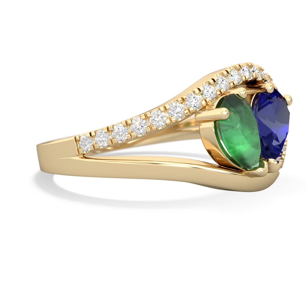 Emerald Nestled Heart Keepsake 14K Yellow Gold ring R5650