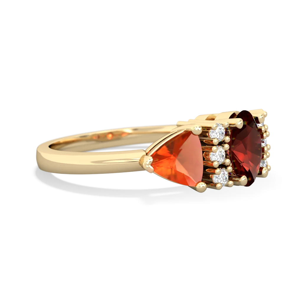 Garnet Antique Style Three Stone 14K Yellow Gold ring R2186