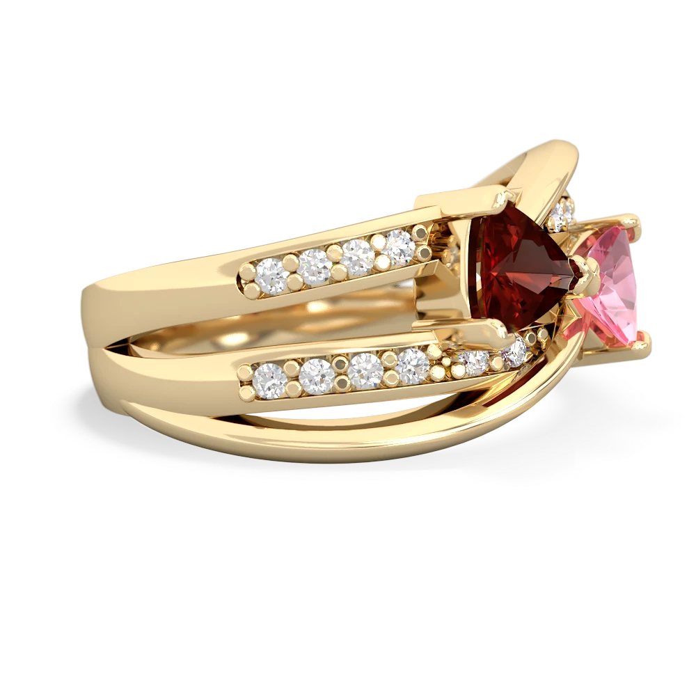 Garnet Bowtie 14K Yellow Gold ring R2360