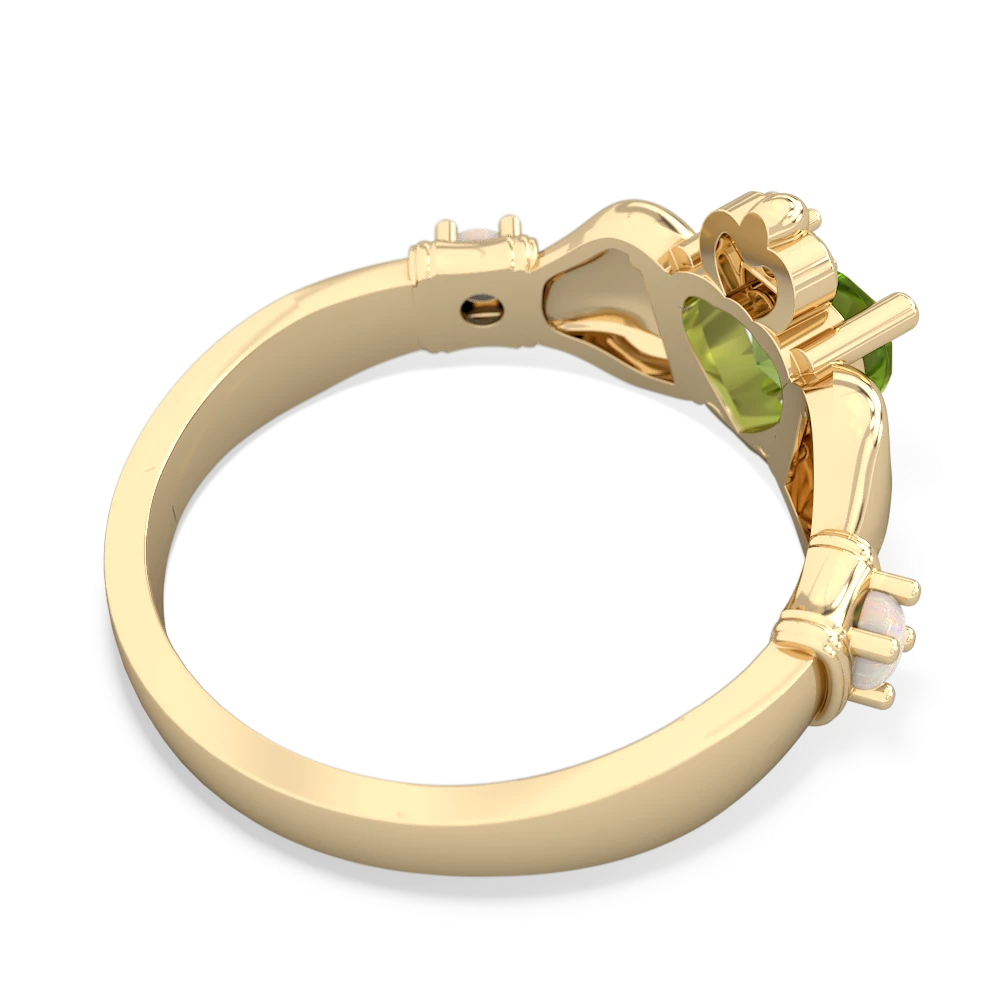 Peridot Claddagh Keepsake 14K Yellow Gold ring R5245