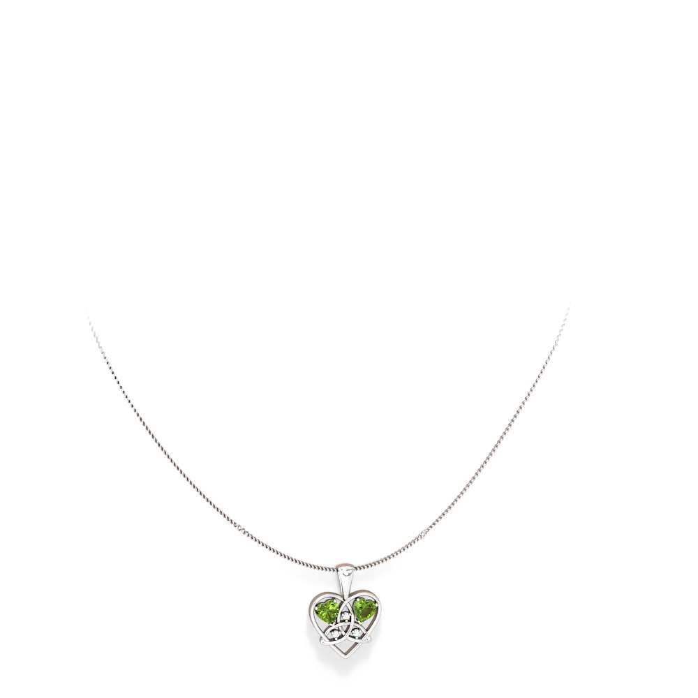 Peridot Celtic Trinity Heart 14K White Gold pendant P5331