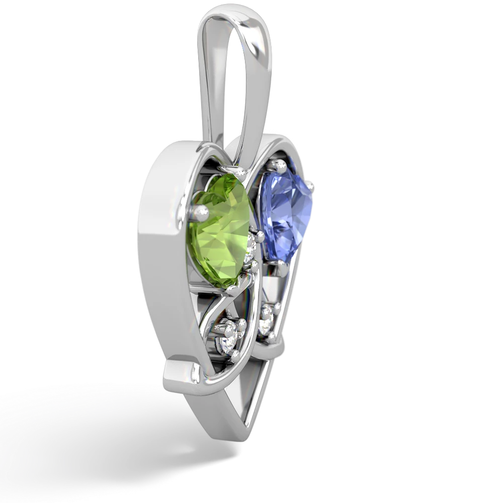 Peridot Celtic Trinity Heart 14K White Gold pendant P5331