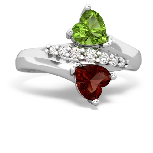 peridot-garnet modern ring