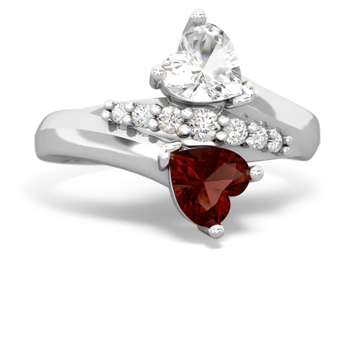 white topaz-garnet modern ring