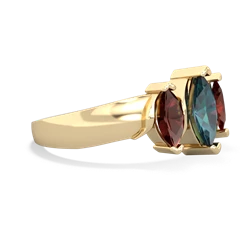 Alexandrite Three Peeks 14K Yellow Gold ring R2433