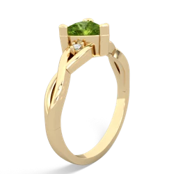 Peridot Trillion Twist 14K Yellow Gold ring R2104