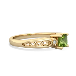 Peridot Filligree Scroll Square 14K Yellow Gold ring R2430