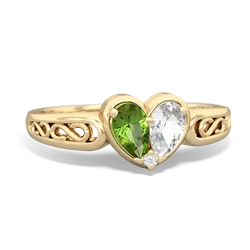 Peridot Filligree 'One Heart' 14K Yellow Gold ring R5070